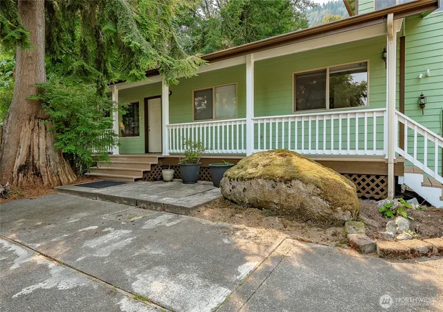 Photo 3 of Single family home for sale at 443 Rainbow Dr, Sedro Woolley, WA 98284 | MLS# NWM2568565 | Listing updated on 2026-09-23