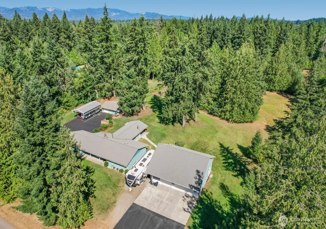 Photo 3 of Single family home for sale at 3824 107th Ave Sw, Olympia, WA 98512 | MLS# NWM2568603 | Listing updated on 2026-09-28