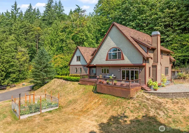 Photo 3 of Single family home for sale at 18409 N High Rock Rd, Monroe, WA 98272 | MLS# NWM2568625 | Listing updated on 2026-09-23