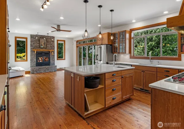 Photo 4 of Single family home for sale at 18409 N High Rock Rd, Monroe, WA 98272 | MLS# NWM2568625 | Listing updated on 2026-09-23