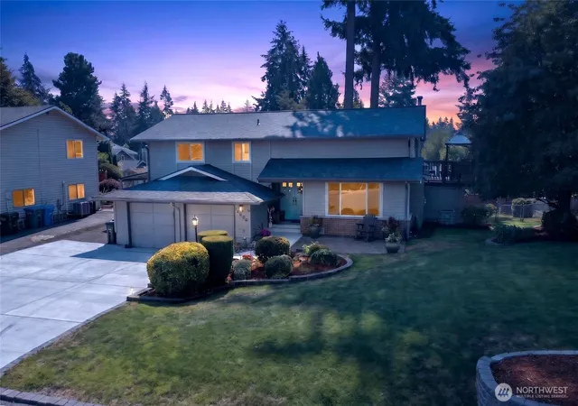 Photo 1 of Single family home for sale at 2622 211th Avenue E, Lake Tapps, WA 98391 | MLS# NWM2568752 | Listing updated on 2026-09-24