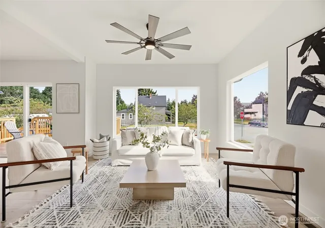 Photo 3 of Condo for sale at 1702 Rainier Ave, Everett, WA 98201 | MLS# NWM2568771 | Listing updated on 2026-09-23