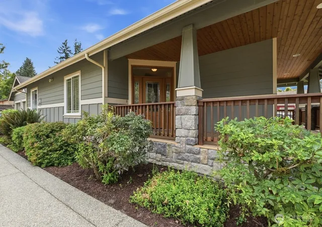 Photo 3 of Single family home for sale at 8652 384th Avenue Se, Snoqualmie, WA 98065 | MLS# NWM2568772 | Listing updated on 2026-10-03
