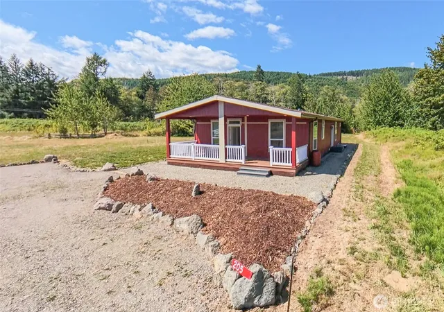 Photo 3 of Sale Pending at 205 Lake View Dr, Quilcene, WA 98376 | MLS# NWM2568873 | Listing updated on 2026-09-25