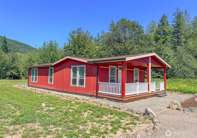 Photo 3 of Sale Pending at 205 Lake View Dr, Quilcene, WA 98376 | MLS# NWM2568873 | Listing updated on 2026-09-25