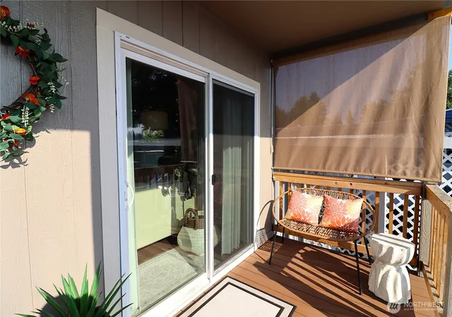 Photo 4 of Sale Pending at 18100 36th Avenue S #389, Sea Tac, WA 98188 | MLS# NWM2568912 | Listing updated on 2026-09-25