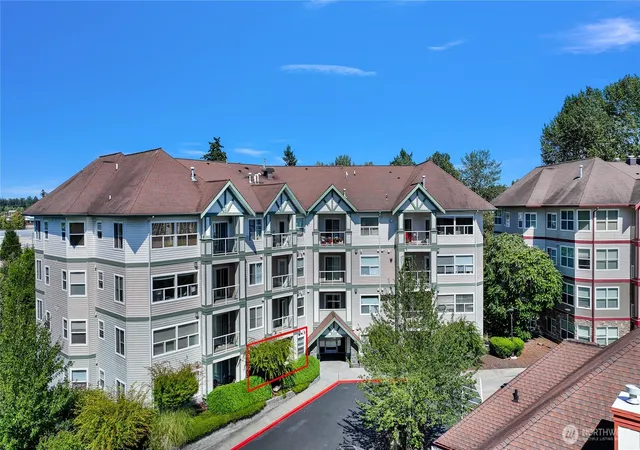Photo 2 of Condo for sale at 251 W Bakerview Rd #101, Bellingham, WA 98226 | MLS# NWM2568937 | Listing updated on 2026-09-23