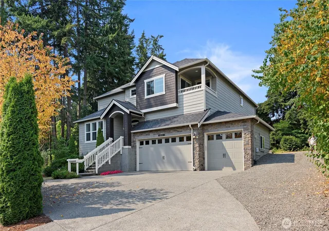Photo 1 of Single family home for sale at 13844 La Vigne Ct Ne, Bainbridge Island, WA 98110 | MLS# NWM2568984 | Listing updated on 2026-09-29