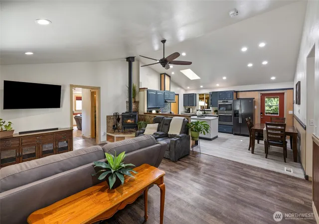 Photo 3 of Sale Pending at 20708 63rd Avenue E, Spanaway, WA 98387 | MLS# NWM2569113 | Listing updated on 2026-09-19