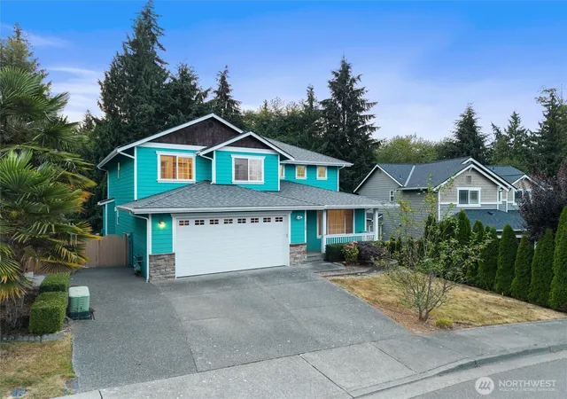 Photo 1 of Single family home for sale at 5708 9th Drive W, Everett, WA 98203 | MLS# NWM2569116 | Listing updated on 2026-09-24