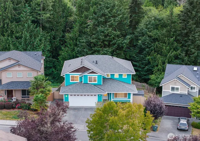 Photo 2 of Single family home for sale at 5708 9th Drive W, Everett, WA 98203 | MLS# NWM2569116 | Listing updated on 2026-09-24