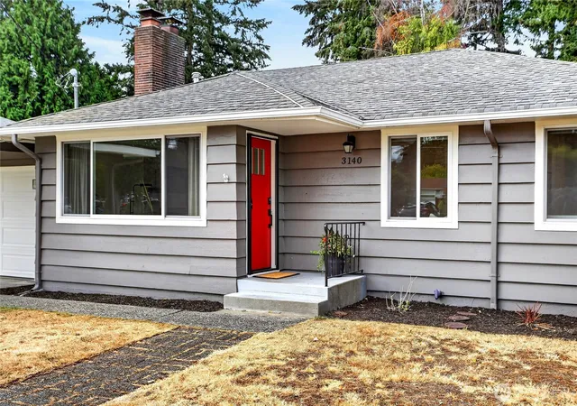 Photo 1 of Contingent at 3140 Elwood Dr W, University Place, WA 98466 | MLS# NWM2569217 | Listing updated on 2026-09-28