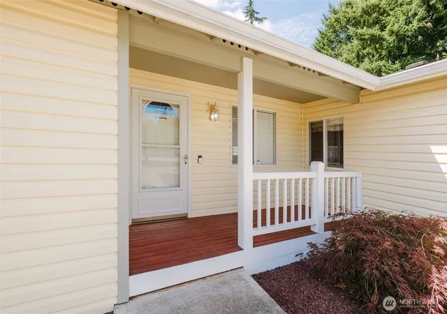 Photo 2 of Sale Pending at 6820 Meridian Rd Se, Olympia, WA 98513 | MLS# NWM2569241 | Listing updated on 2026-09-27