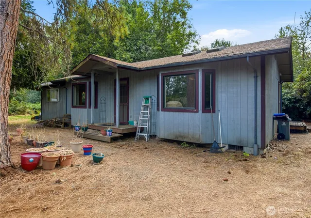 Photo 1 of Sale Pending at 18610 196th Avenue Se, Renton, WA 98058 | MLS# NWM2569378 | Listing updated on 2026-09-24