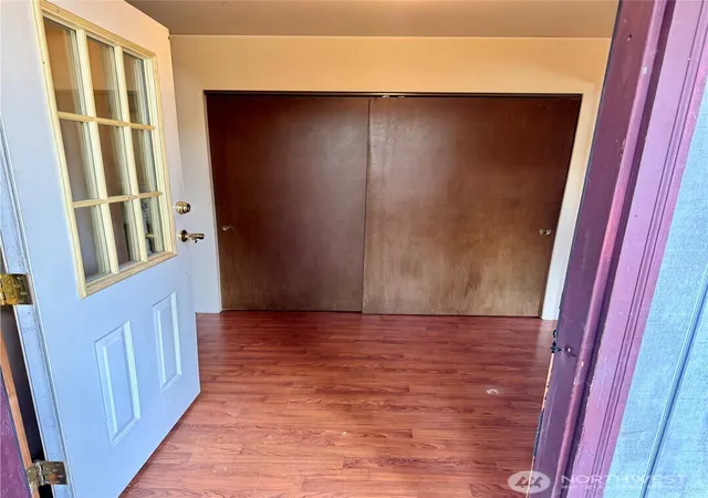 Photo 2 of Sale Pending at 18610 196th Avenue Se, Renton, WA 98058 | MLS# NWM2569378 | Listing updated on 2026-09-24