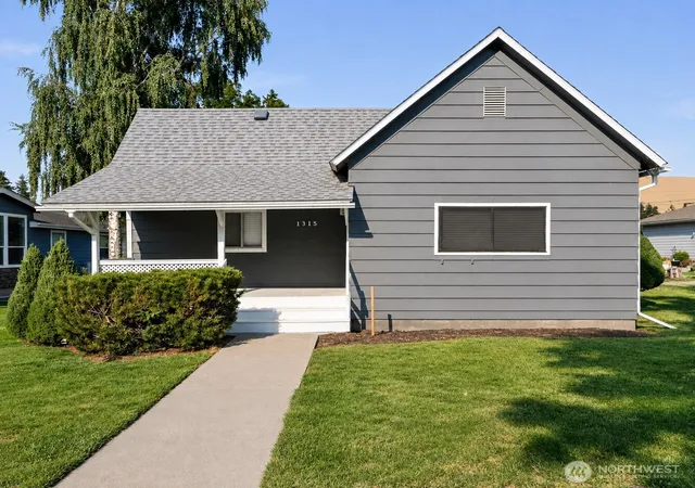 Photo 1 of Single family home for sale at 1315 S 2nd Street, Dayton, WA 99328 | MLS# NWM2569417 | Listing updated on 2026-09-22