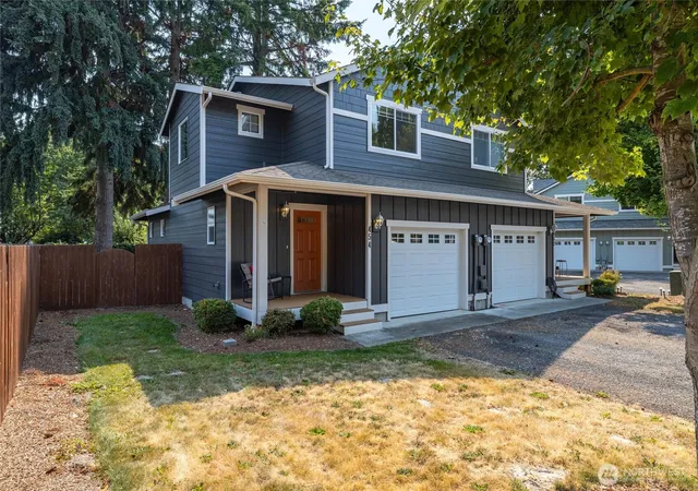 Photo 1 of Single family home for sale at 454 Oak Hl Ln, Burlington, WA 98233 | MLS# NWM2569423 | Listing updated on 2026-09-23