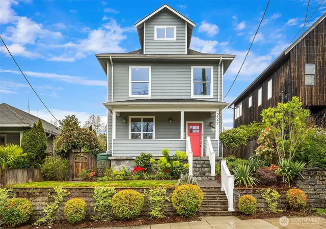 Photo 2 of Single family home for sale at 227 29th Avenue E, Seattle, WA 98112 | MLS# NWM2569493 | Listing updated on 2026-09-23