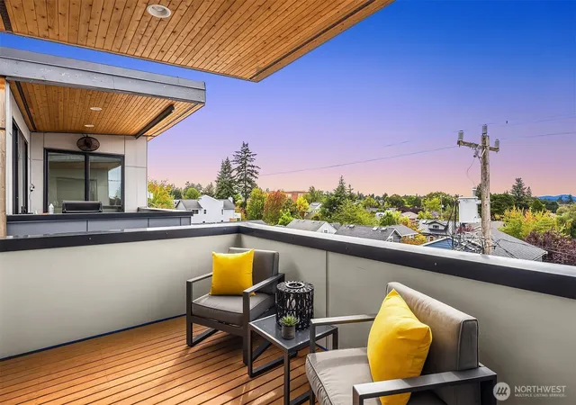 Photo 4 of Townhouse for sale at 3211 California Ave SW, Seattle, WA 98116 | MLS# NWM2569507 | Listing updated on 2026-09-23