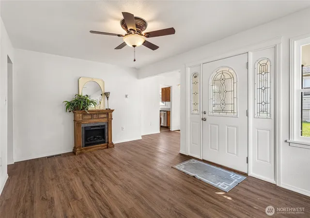 Photo 3 of Sale Pending at 615 S 21st Avenue, Yakima, WA 98902 | MLS# NWM2569540 | Listing updated on 2026-09-26