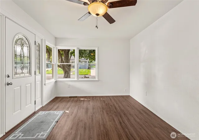 Photo 4 of Sale Pending at 615 S 21st Avenue, Yakima, WA 98902 | MLS# NWM2569540 | Listing updated on 2026-09-26