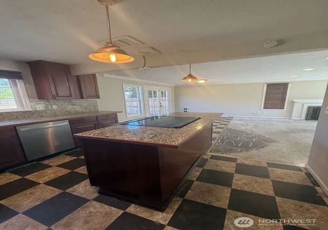 Photo 3 of Single family home for sale at 417 161st Street Ct E, Tacoma, WA 98445 | MLS# NWM2569578 | Listing updated on 2026-09-23