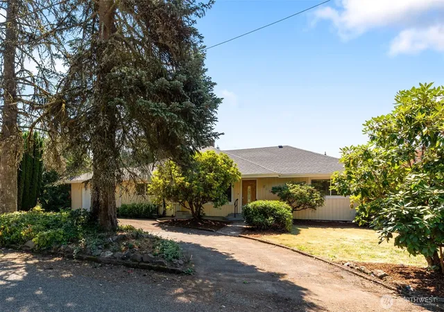 Photo 1 of Sale Pending at 241 Buland Dr, Castle Rock, WA 98611 | MLS# NWM2569609 | Listing updated on 2026-09-18