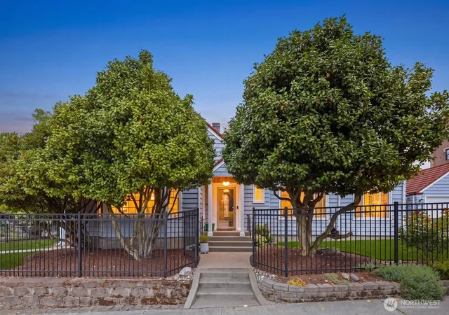 Photo 2 of Single family home for sale at 324 N Yakima Ave, Tacoma, WA 98403 | MLS# NWM2569629 | Listing updated on 2026-09-23