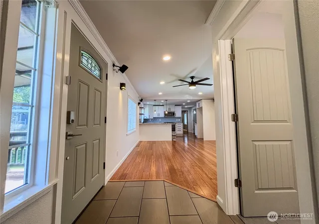 Photo 4 of Manufactured home for sale at 4248 A St SE #422, Auburn, WA 98002 | MLS# NWM2569636 | Listing updated on 2026-09-23