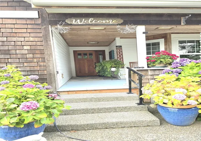 Photo 3 of Single family home for sale at 620 State Rt 101, Chinook, WA 98614 | MLS# NWM2569641 | Listing updated on 2026-09-23