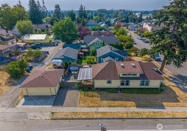 Photo 1 of Single family home for sale at 218 Evergreen St, Mount Vernon, WA 98273 | MLS# NWM2569643 | Listing updated on 2026-09-24