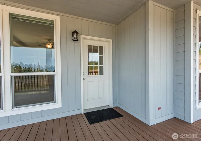Photo 3 of Sale Pending at 268646 Highway 101, Sequim, WA 98382 | MLS# NWM2569686 | Listing updated on 2026-09-25
