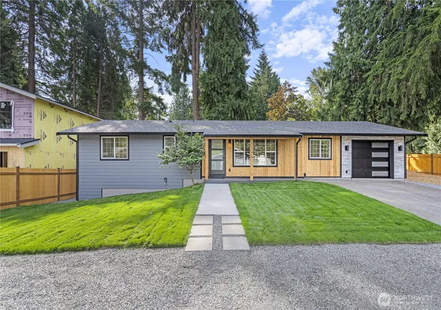 Photo 3 of Condo for sale at 20921 W Richmond Rd, Bothell, WA 98021 | MLS# NWM2569717 | Listing updated on 2026-10-01