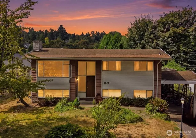 Photo 1 of Single family home for sale at 10247 10th Avenue S, Seattle, WA 98168 | MLS# NWM2569729 | Listing updated on 2026-09-30