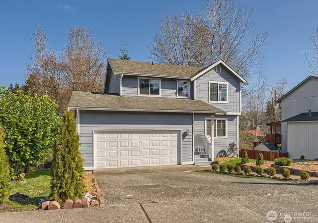 Photo 2 of Sale Pending at 11716 Se 264th Place, Kent, WA 98030 | MLS# NWM2569790 | Listing updated on 2026-09-25
