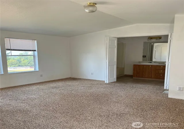 Photo 4 of Manufactured home for sale at 23811 101st Avenue E #16, Graham, WA 98338 | MLS# NWM2569796 | Listing updated on 2026-09-23
