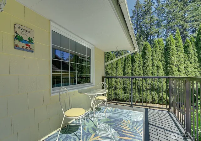 Photo 4 of Sale Pending at 1301 150Th Pl Nw, Marysville, WA 98271 | MLS# NWM2569871 | Listing updated on 2026-09-21