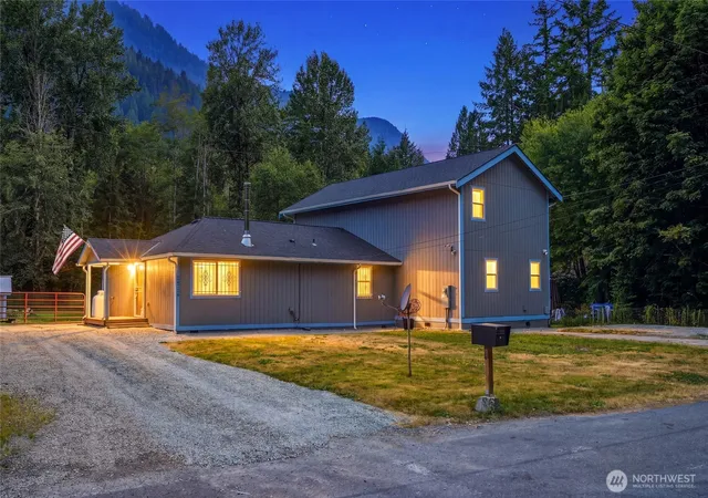 Single family home for sale at 24724 Clear Crk Rd, Darrington, WA 98241 | MLS# NWM2569958