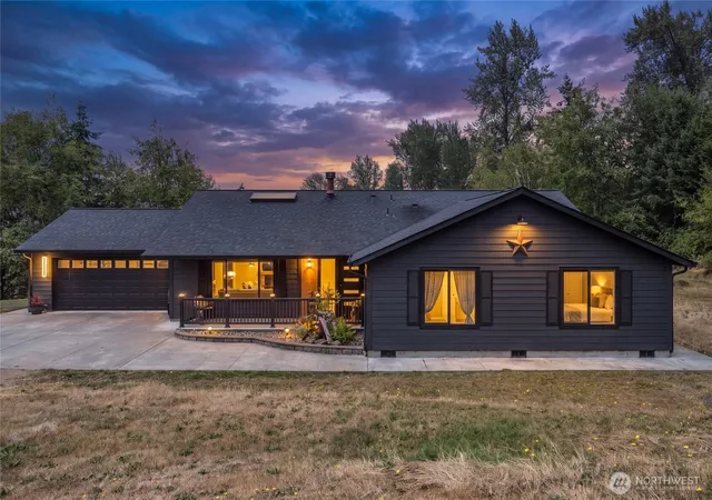 Photo 2 of Sale Pending at 198 Star Rd, Kalama, WA 98625 | MLS# NWM2570097 | Listing updated on 2026-09-14