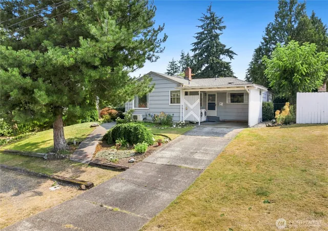 Photo 1 of Single family home for sale at 4212 N 16th Street, Tacoma, WA 98406 | MLS# NWM2570207 | Listing updated on 2026-09-28