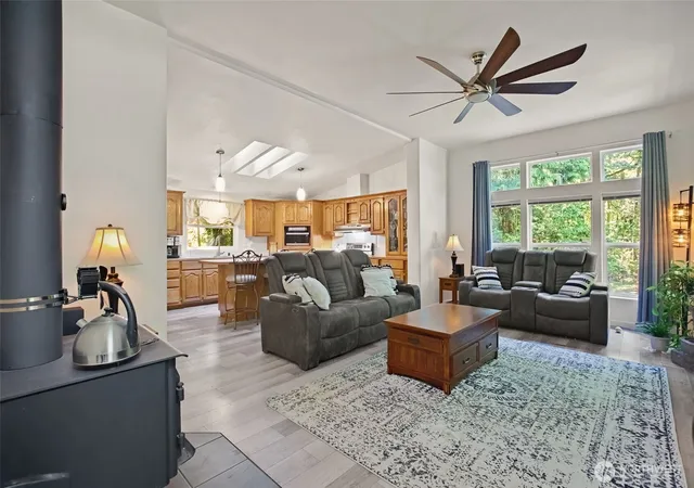 Photo 3 of Manufactured home for sale at 5901 108th St, Gig Harbor, WA 98332 | MLS# NWM2570251 | Listing updated on 2026-09-23