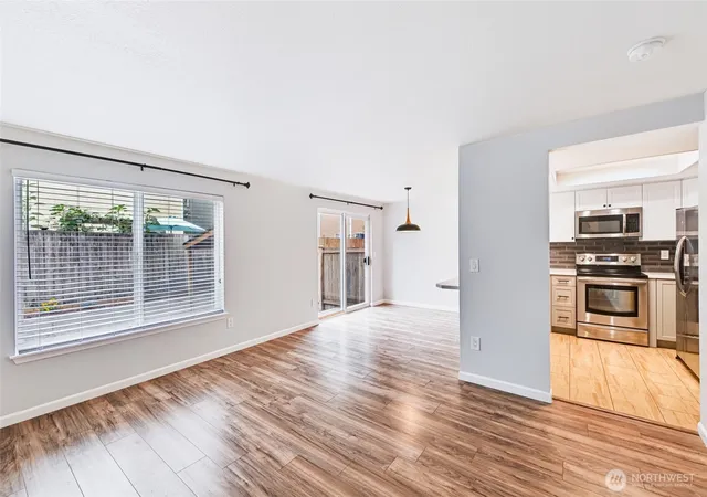 Photo 4 of Sale Pending at 6105 Carmel Ln SE, Lacey, WA 98503 | MLS# NWM2570261 | Listing updated on 2026-09-25