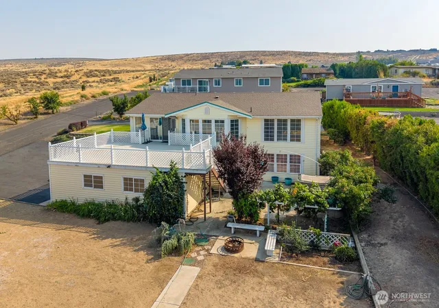 Photo 1 of Single family home for sale at 7239 Bayview Ave, Othello, WA 99344 | MLS# NWM2570267 | Listing updated on 2026-09-23