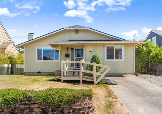 Photo 2 of Single family home for sale at 6117 S G St, Tacoma, WA 98408 | MLS# NWM2570318 | Listing updated on 2026-09-29