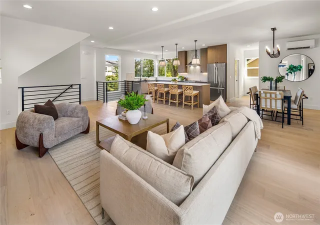 Photo 3 of Condo for sale at 613 18th Avenue E, Seattle, WA 98112 | MLS# NWM2570372 | Listing updated on 2026-09-29