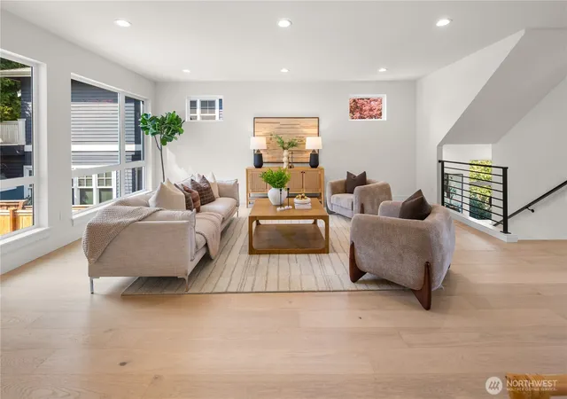 Photo 3 of Condo for sale at 613 18th Avenue E, Seattle, WA 98112 | MLS# NWM2570372 | Listing updated on 2026-09-29