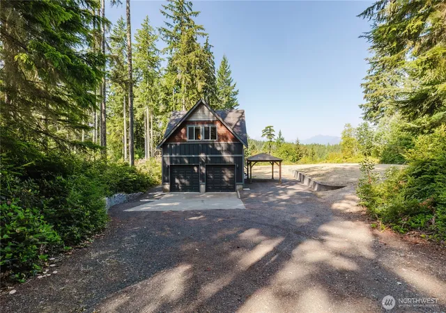 Photo 3 of Single family home for sale at 10154 NW Merlins Ln, Bremerton, WA 98312 | MLS# NWM2570496 | Listing updated on 2026-09-23