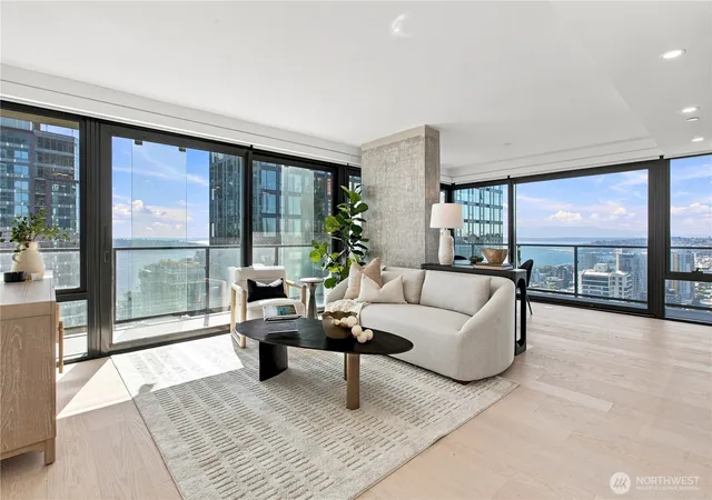 Photo 4 of Condo for sale at 300 Virginia St #2911, Seattle, WA 98101 | MLS# NWM2570534 | Listing updated on 2026-10-01