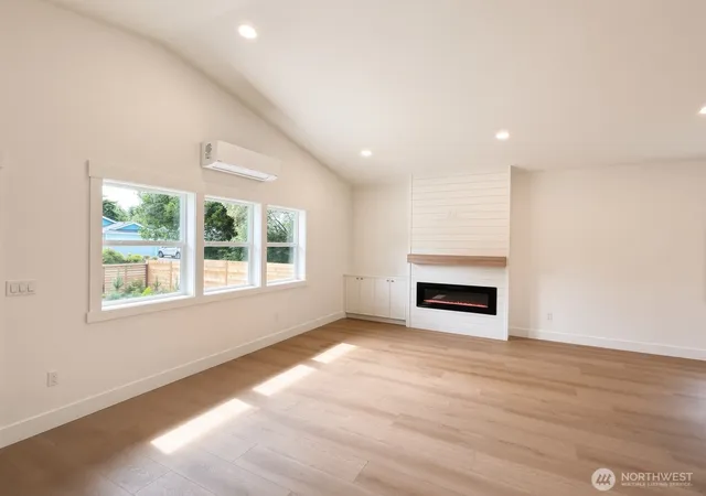 Photo 2 of Single family home for sale at 148 Nw Narwhal Loop N, Ocean Shores, WA 98569 | MLS# NWM2570559 | Listing updated on 2026-09-30