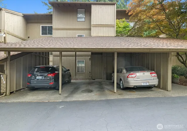 Photo 3 of Condo for sale at 8511 Main St #205, Edmonds, WA 98026 | MLS# NWM2570596 | Listing updated on 2026-09-24
